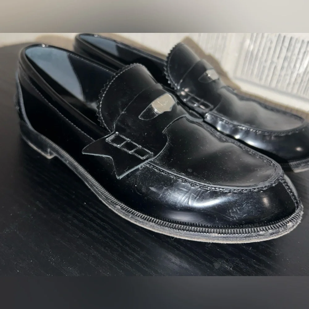 CHRISTIAN LOUBOUTIN Penny Loafer